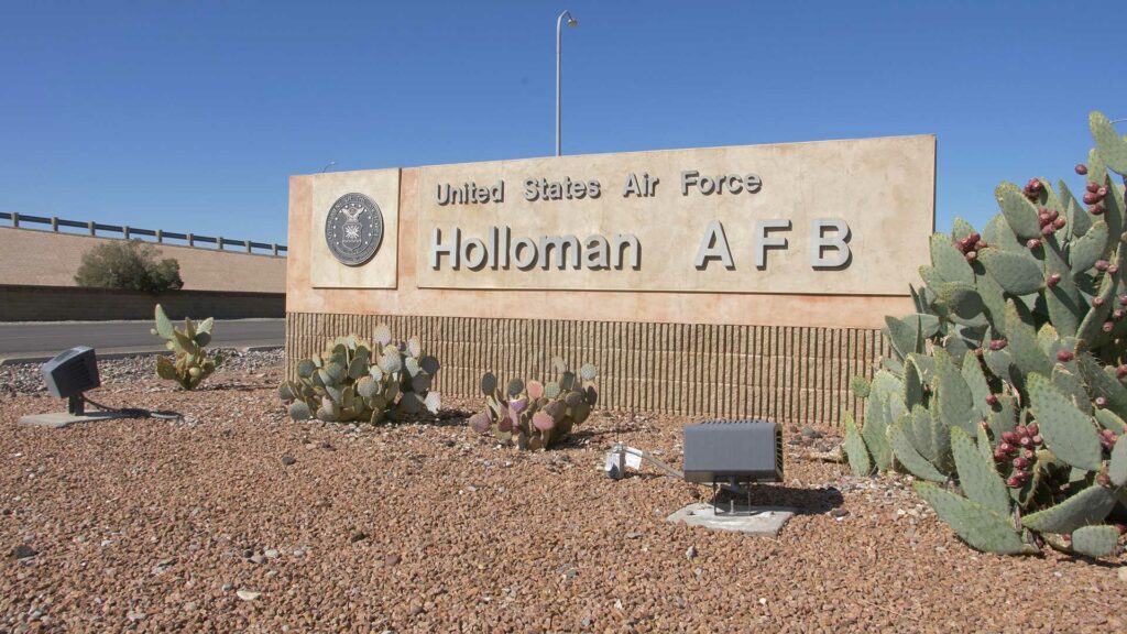 Holloman-AFB-Sign